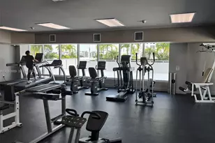 275 NE 18th St, Miami, FL 33132 - Photo 11