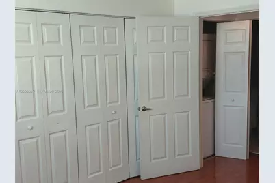 275 NE 18th St #1409, Miami, FL 33132 - Photo 15