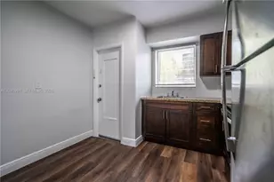 7927 East Dr, North Bay Village, FL 33141 - Photo 9