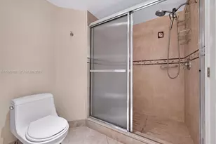 3400 NE 192 St, Aventura, FL 33180 - Photo 11