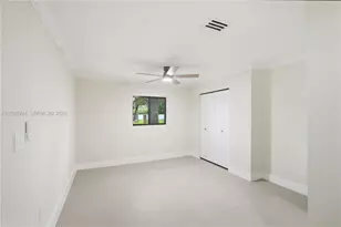10861 SW 93rd St, Miami, FL 33176 - Photo 19