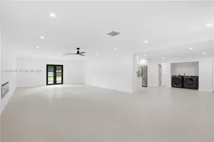 10861 SW 93rd St, Miami, FL 33176 - Photo 37