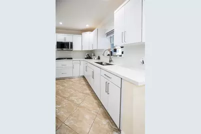 188 E 59th St, Hialeah, FL 33013 - Photo 27