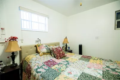 188 E 59th St, Hialeah, FL 33013 - Photo 15