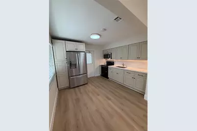 708 SW 7th Ave, Hallandale Beach, FL 33009 - Photo 1