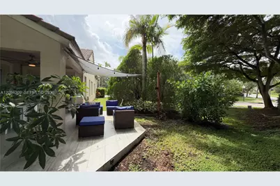 1596 Canary Island Dr, Weston, FL 33327 - Photo 45