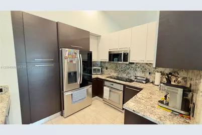 1596 Canary Island Dr, Weston, FL 33327 - Photo 15