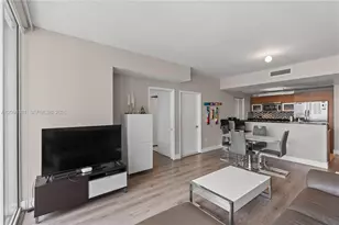 244 Biscayne Blvd, Miami, FL 33132 - Photo 23