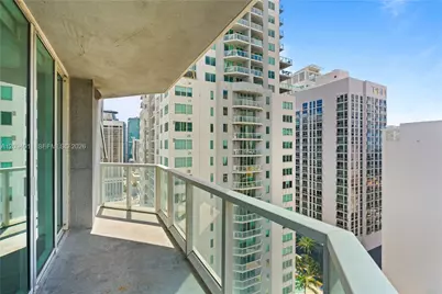 244 Biscayne Blvd #2410, Miami, FL 33132 - Photo 17