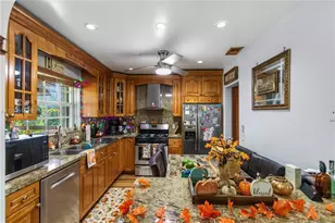 4730 NW 113th Ave, Sunrise, FL 33323 - Photo 15