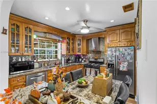 4730 NW 113th Ave, Sunrise, FL 33323 - Photo 13