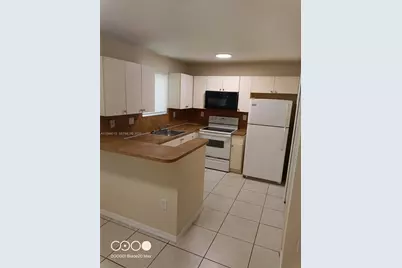 2920 SE 12th Rd #206-30, Homestead, FL 33035 - Photo 3