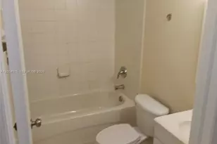 2920 SE 12th Rd, Homestead, FL 33035 - Photo 7