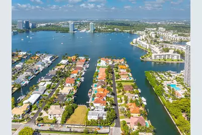 3442 NE 171st St, North Miami Beach, FL 33160 - Photo 67