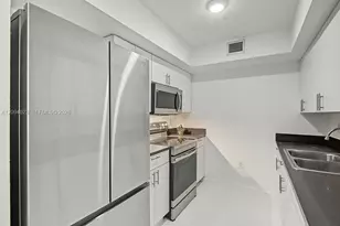 219 NW 12th Ave, Miami, FL 33128 - Photo 3