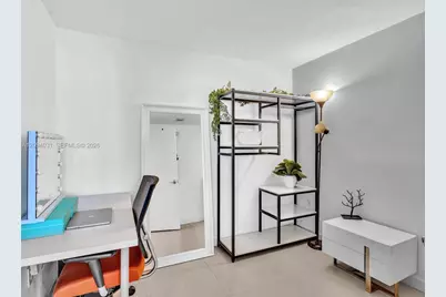 253 NE 2nd St #2208, Miami, FL 33132 - Photo 21