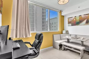 253 NE 2nd St, Miami, FL 33132 - Photo 11