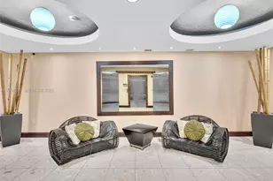 253 NE 2nd St, Miami, FL 33132 - Photo 41