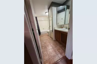 2564 Lakeview Ct, Cooper City, FL 33026 - Photo 19