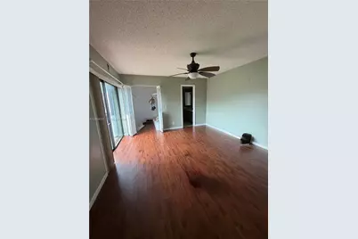 2564 Lakeview Ct, Cooper City, FL 33026 - Photo 11