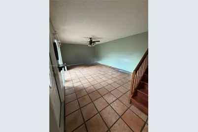 2564 Lakeview Ct, Cooper City, FL 33026 - Photo 5