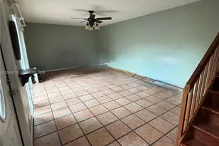 2564 Lakeview Ct, Cooper City, FL 33026 - Photo 5