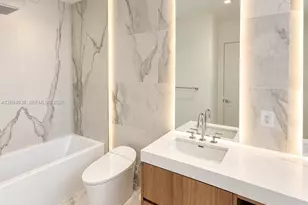 1400 Biscayne Blvd, Miami, FL 33132 - Photo 11