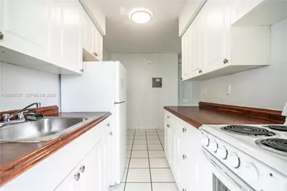 260 Navarre Ave #11, Coral Gables, FL 33134 - Photo 9
