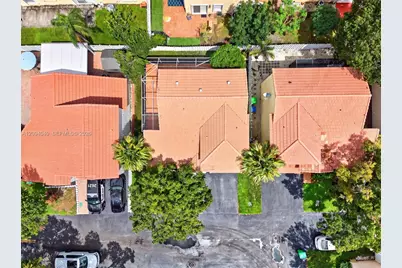 1248 NW 125th Ter, Sunrise, FL 33323 - Photo 3
