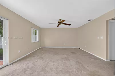 1248 NW 125th Ter, Sunrise, FL 33323 - Photo 19