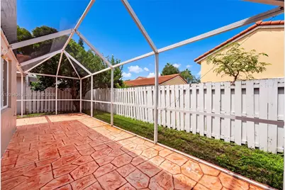 1248 NW 125th Ter, Sunrise, FL 33323 - Photo 31