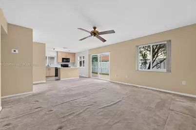 1248 NW 125th Ter, Sunrise, FL 33323 - Photo 15