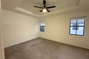 10306 W 33rd Ln, Hialeah, FL 33018 - Photo 21