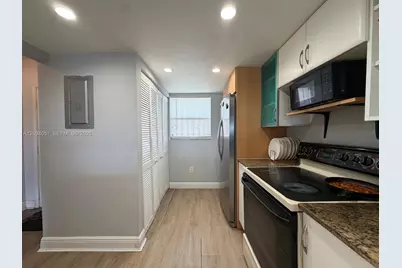 [Address not provided], Miami, FL 33172 - Photo 21