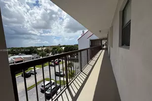 [Address not provided], Miami, FL 33172 - Photo 3