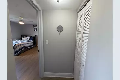 [Address not provided], Miami, FL 33172 - Photo 11