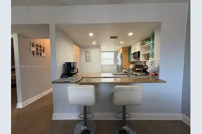 [Address not provided], Miami, FL 33172 - Photo 19