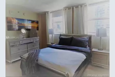 1200 Brickell Bay Dr #3924, Miami, FL 33131 - Photo 11