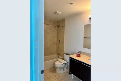 1900 N Bayshore Dr #4011, Miami, FL 33132 - Photo 15