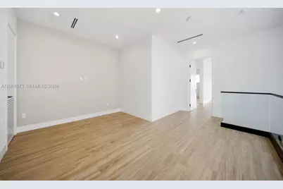 1322 NE 16th Ter, Fort Lauderdale, FL 33304 - Photo 37