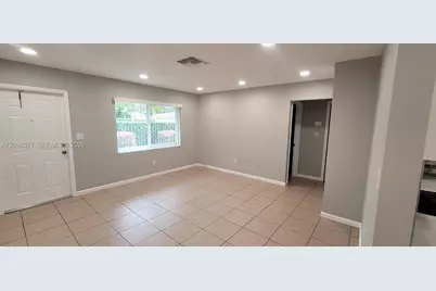 2533 Garfield St #A, Hollywood, FL 33020 - Photo 5