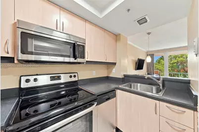 2951 S Bayshore Dr #512, Miami, FL 33133 - Photo 3