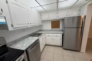 7825 Fairview Dr, Tamarac, FL 33321 - Photo 1