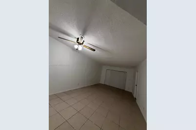 7825 Fairview Dr #202, Tamarac, FL 33321 - Photo 5