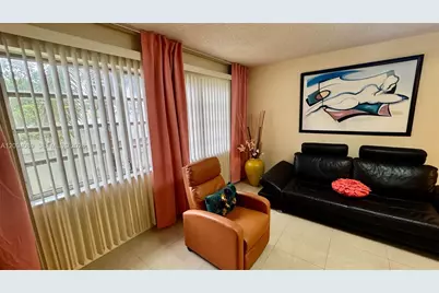 410 SE 2nd St #219, Hallandale Beach, FL 33009 - Photo 9