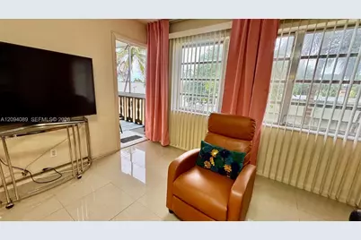 410 SE 2nd St #219, Hallandale Beach, FL 33009 - Photo 13