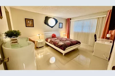 410 SE 2nd St #219, Hallandale Beach, FL 33009 - Photo 17