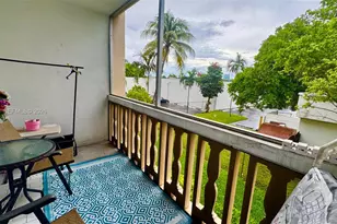 410 SE 2nd St, Hallandale Beach, FL 33009 - Photo 53