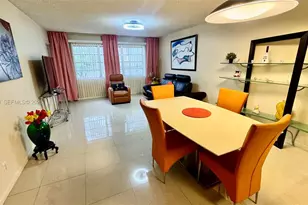 410 SE 2nd St, Hallandale Beach, FL 33009 - Photo 1