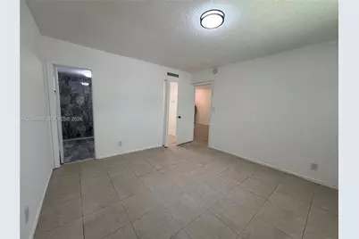 7825 Fairview Dr #202, Tamarac, FL 33321 - Photo 11